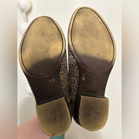 4/$25 or listed price⛄️!! Lucky Brand Fallila Bootie - Picture 4 of 10